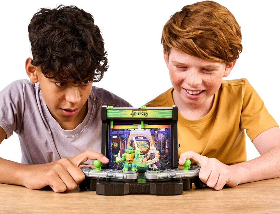 Legends Of Akedo Teenage Mutant Ninja Turtles Battle Arena with 35+ Battle Sound Effects and 2 Exclusive Battling Mini Warriors - Leonardo And Shredder,
