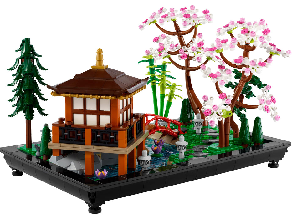 LEGO 10315 Icons Tranquil Garden, Botanical Zen Garden Kit for Adults with Lotus Flowers, Customisable Desk Decoration, Inspired by Japanese Traditions, Mindful Gardening Gift for Women, Men Single